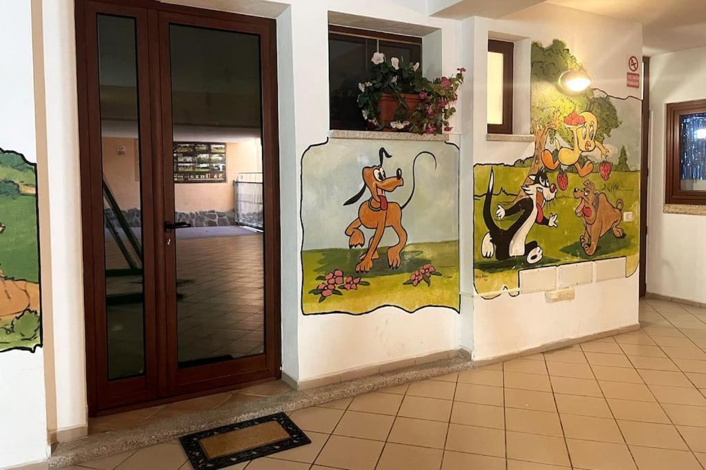 אולביה Looney Tunes Home מראה חיצוני תמונה